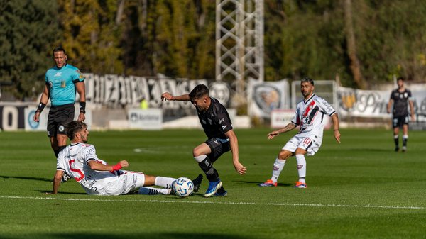 How can UK startups effectively use networking to expand their reach?